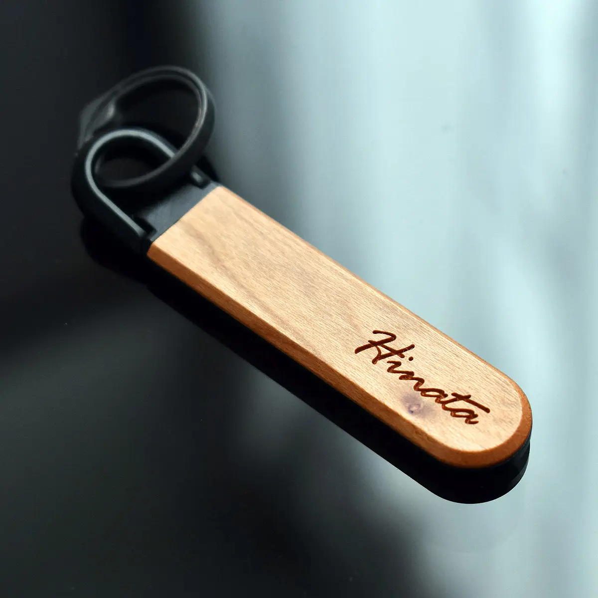 誕生日プレゼントに贈りたい人気の名入れアイテム！女性・男性・子ども