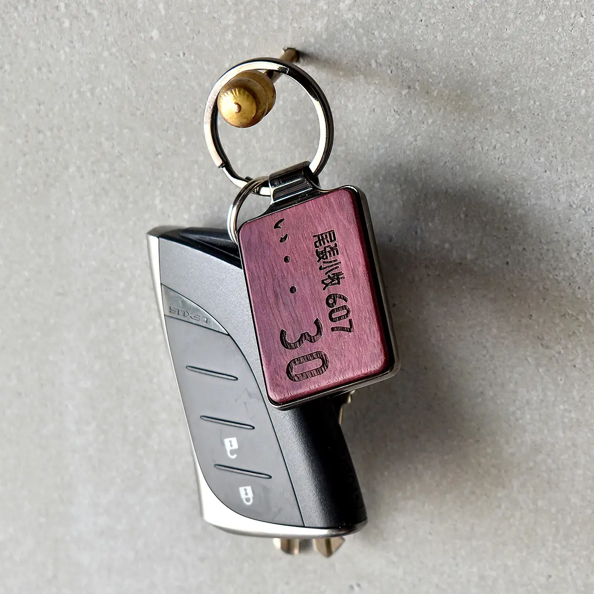 父の日に喜ばれる名入れギフト！特別感たっぷりのおすすめ商品と選び方