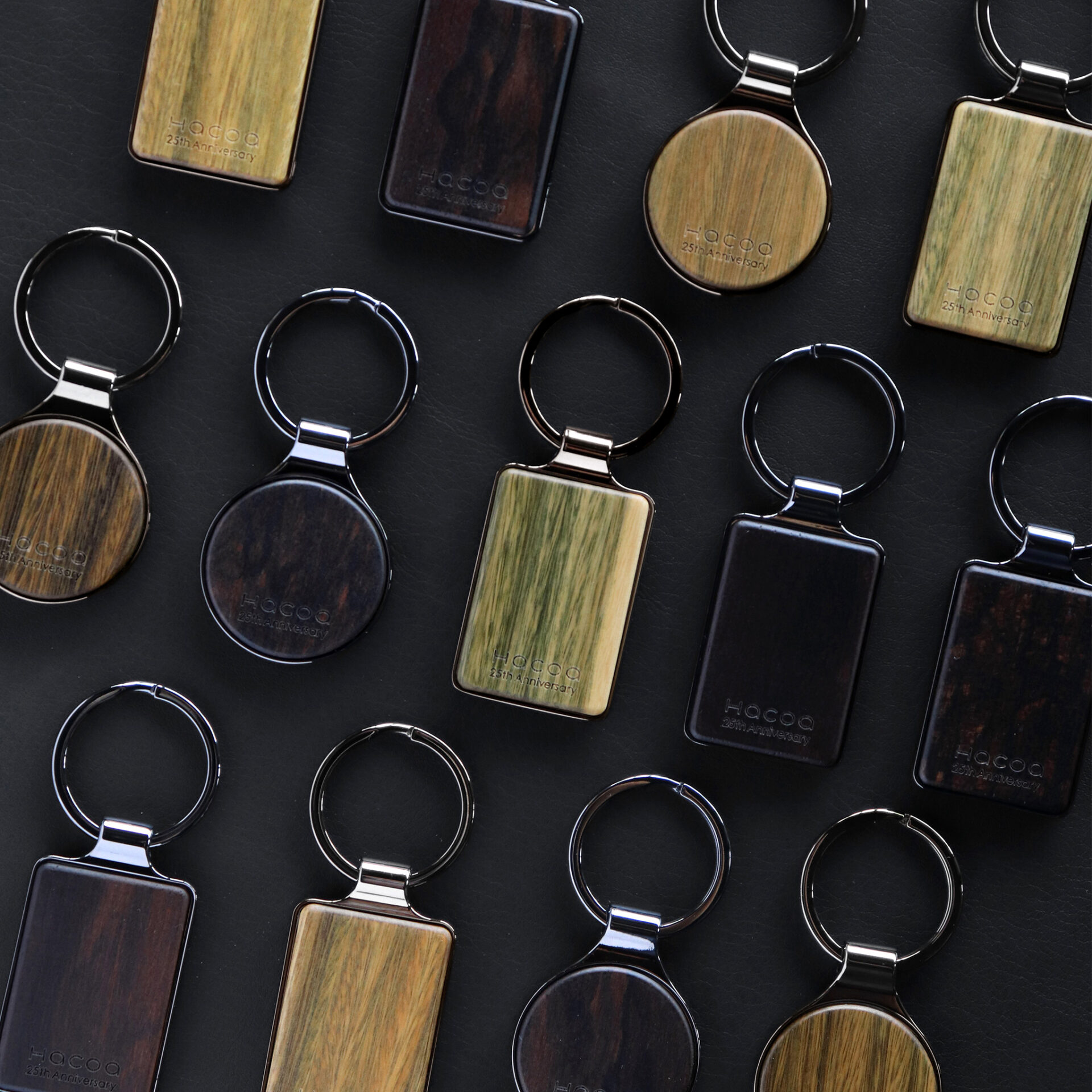 Hacoaブランド25周年限定木製キーリング「KEYRING 001」