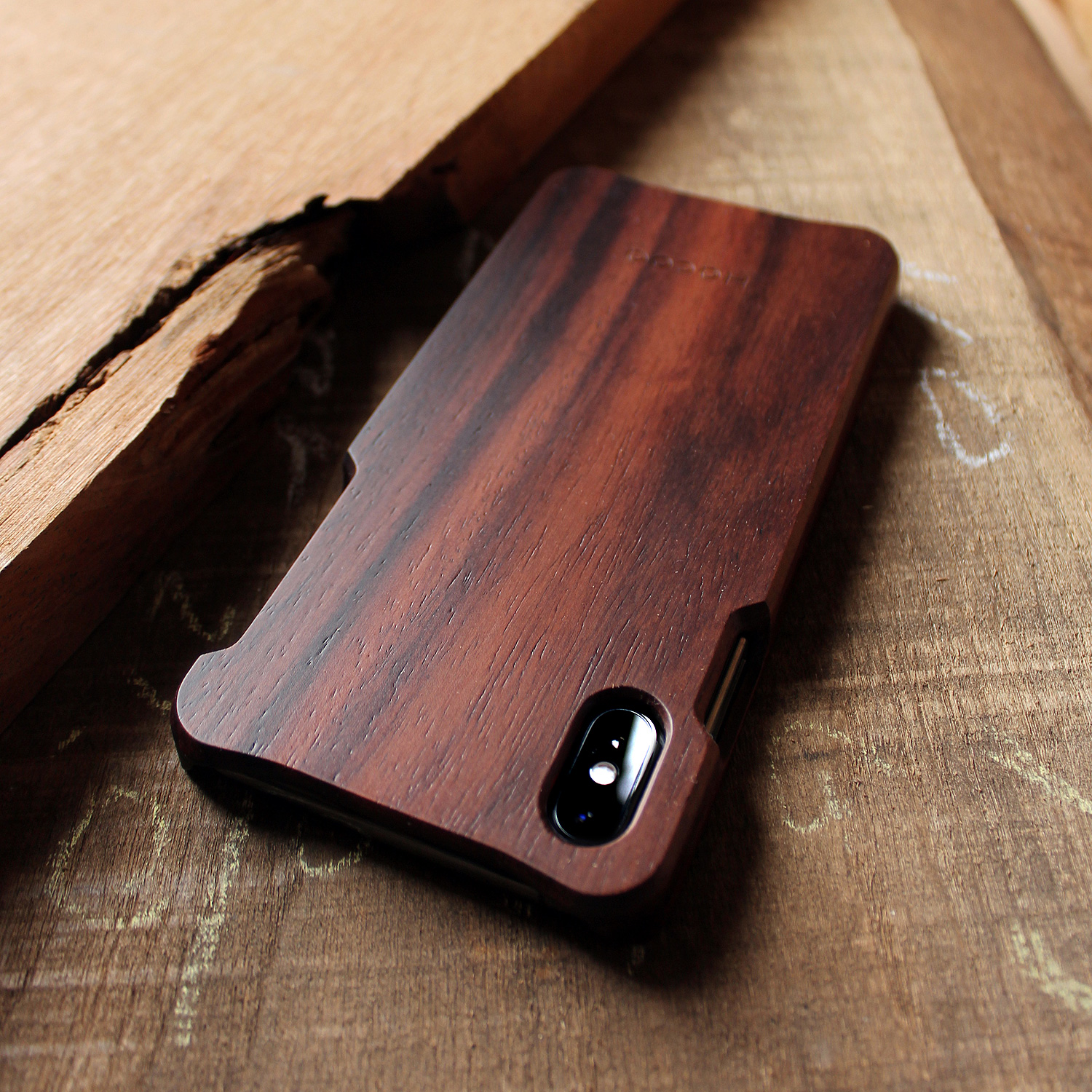 iphone xr用木製アイフォンケース