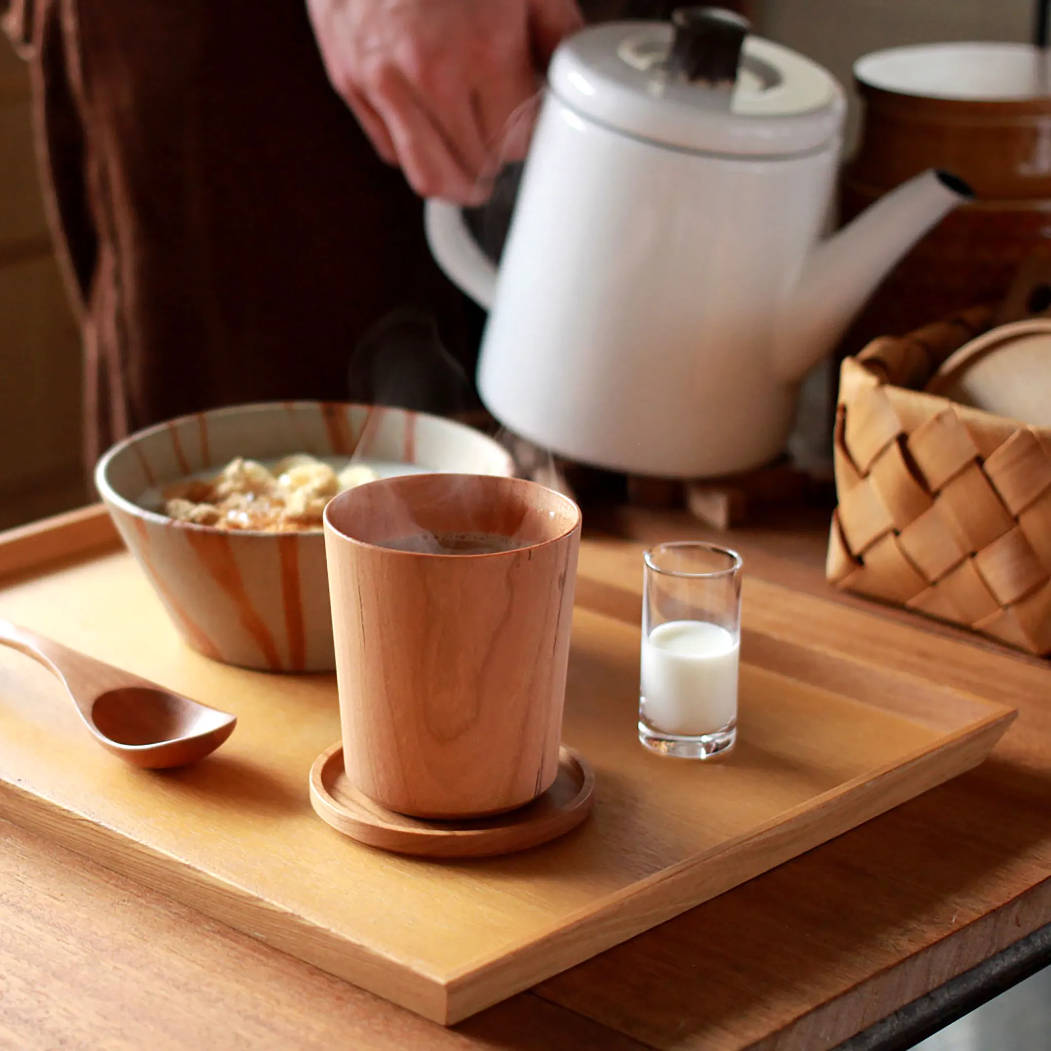 ご結婚祝いに選んだWooden Cup + Coaster ペアセット（20代カップル・日本在住）