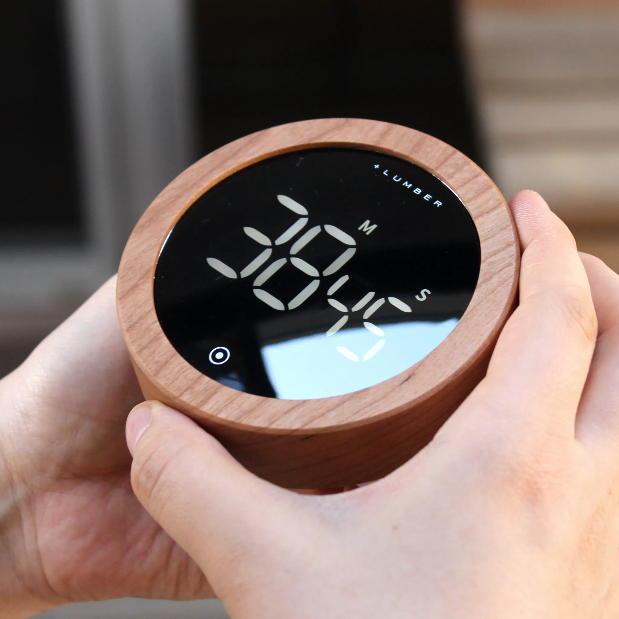 チェリー材をつかったキッチンタイマー