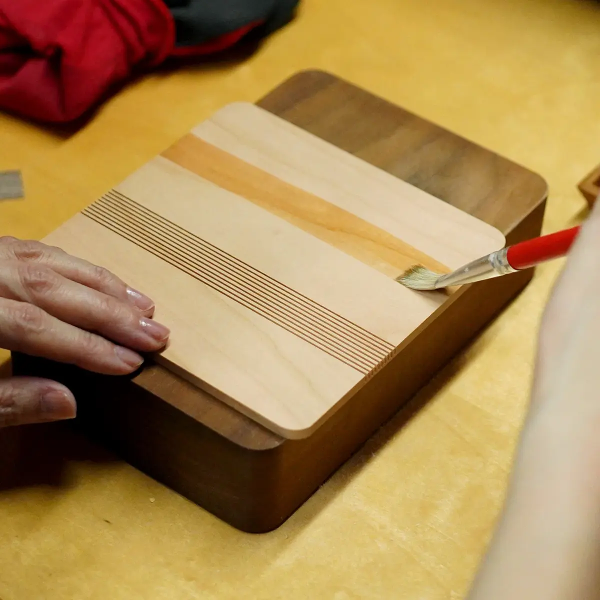 ルクア大阪店】ワークショップ「挽曲げスタンド」 | 名入れギフト