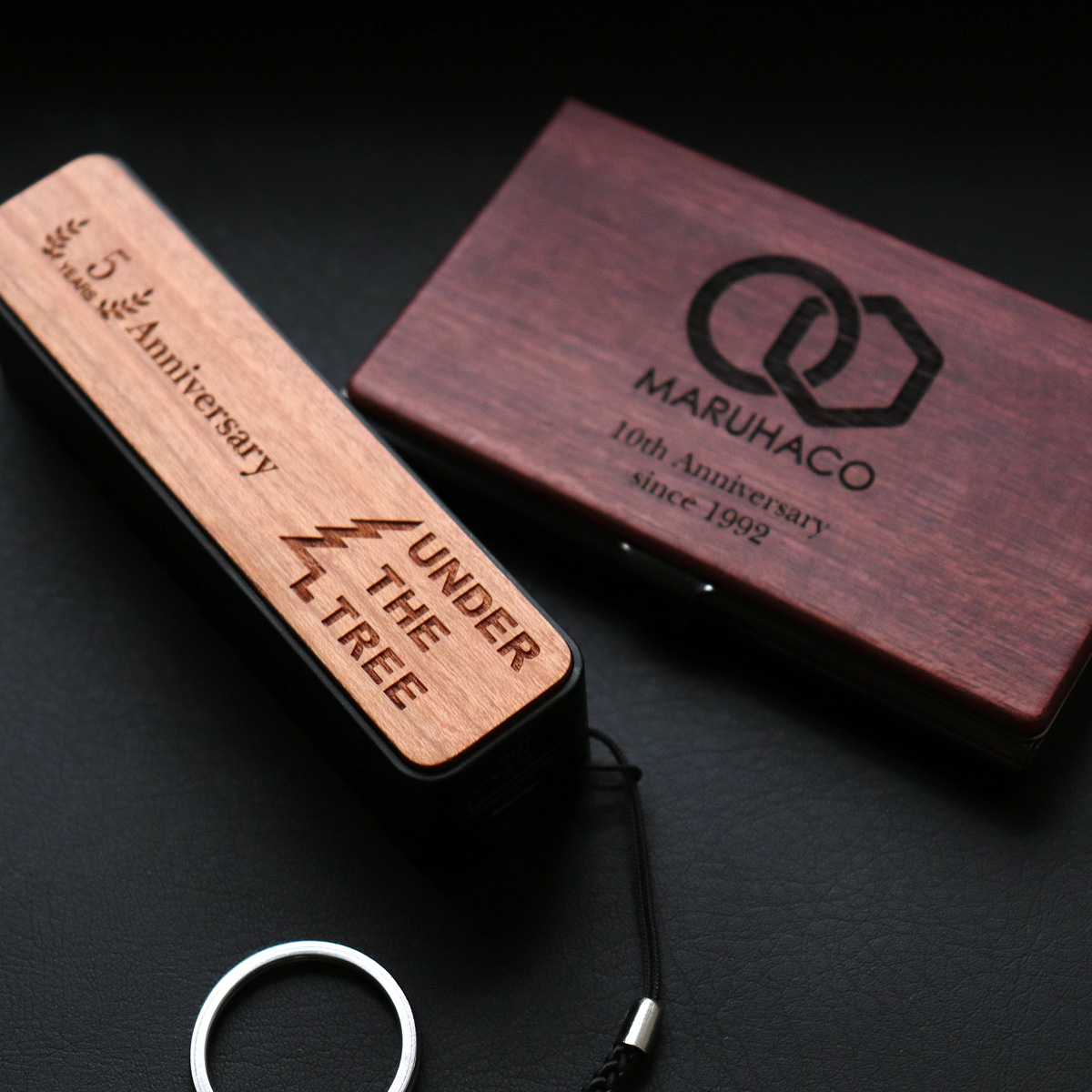 世界にひとつ、あなたの“カタチ”を木に刻む