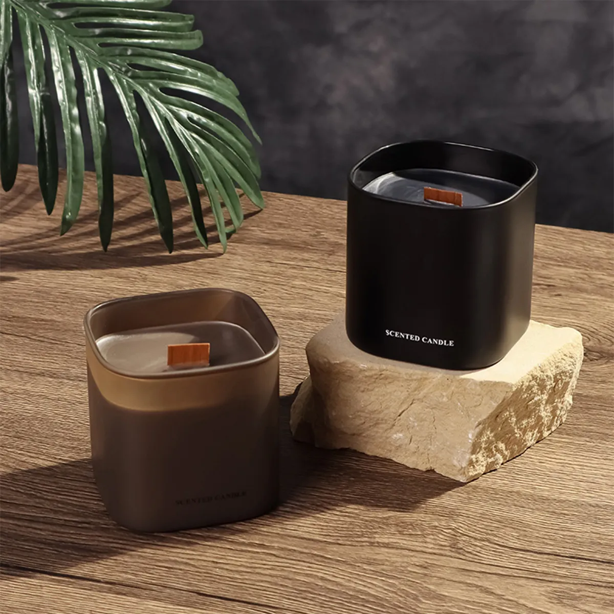 新入荷 灯りと香りで、日常に余白を。長く楽しめる木芯アロマキャンドル「SCENTED CANDLE」