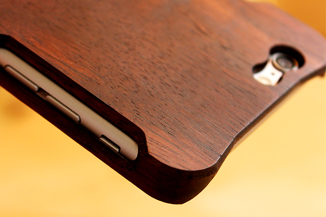 高級木材ローズウッドの木製アイフォンケース