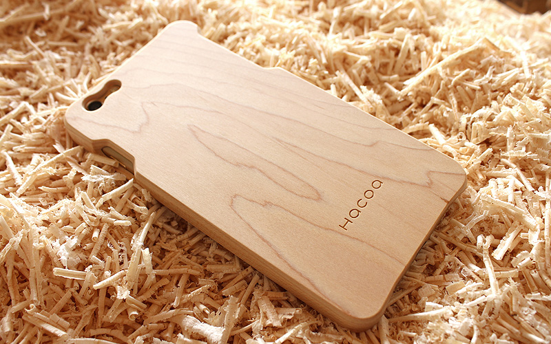 重厚感ある無垢の木のiPhone6/6s Plus用ケース