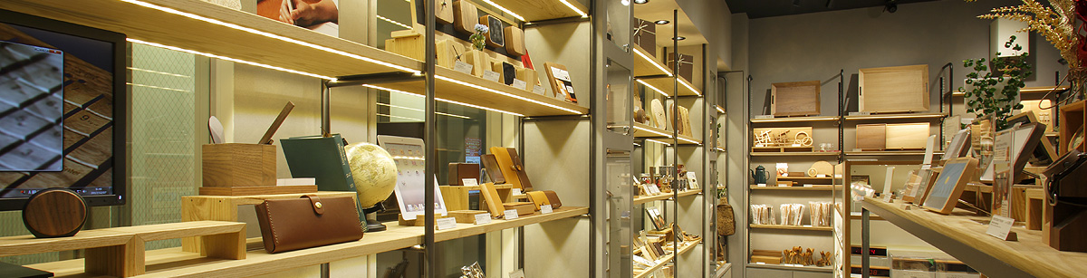 京都ラクエ四条烏丸店